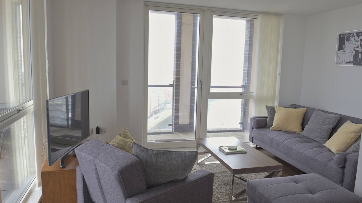 Ipswich Apartment | Toothbrush Apartments - Ipswich Waterfront - Great Whip St