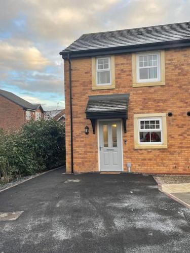 Longridge House | Tootle Drive