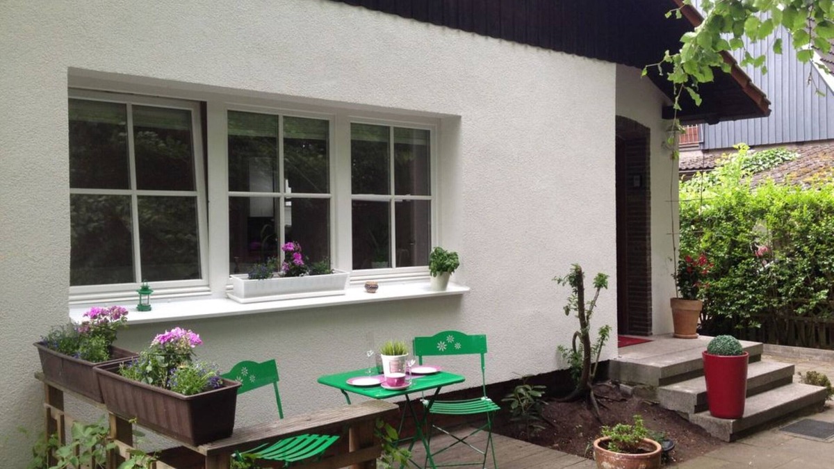 Langenhorn Apartment | Top ! Apartment "Base" on the ground floor for up to four people