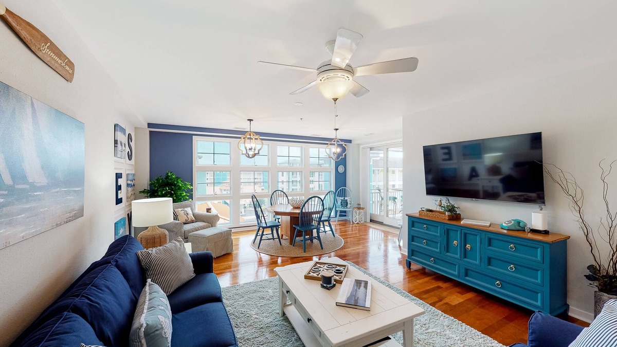 Sandbridge Condo | Top-floor condo at beachfront resort overlooking 1 of 3 pools & 2 gyms