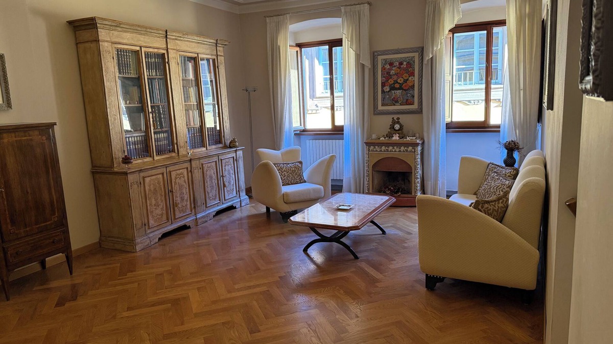 Prato Apartment | Top floor in historic building in downtown Prato, with garage within walking distance