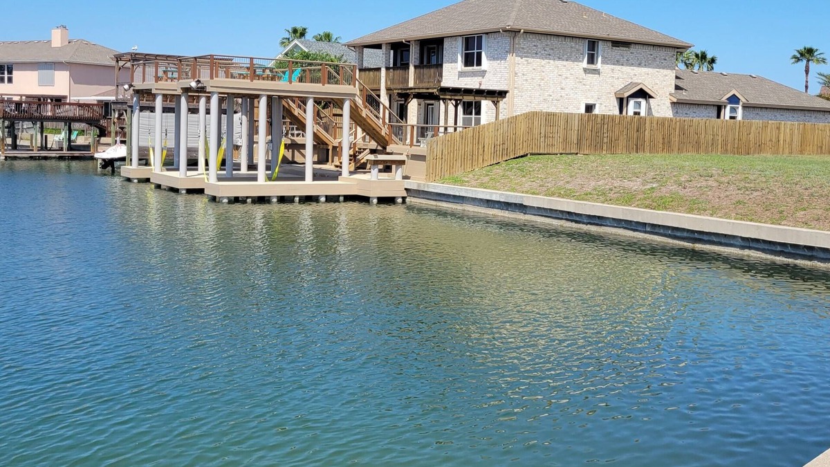 Corpus Christi House | Top Level Canal Water Front Home With Boat Dock & Extra Parking!