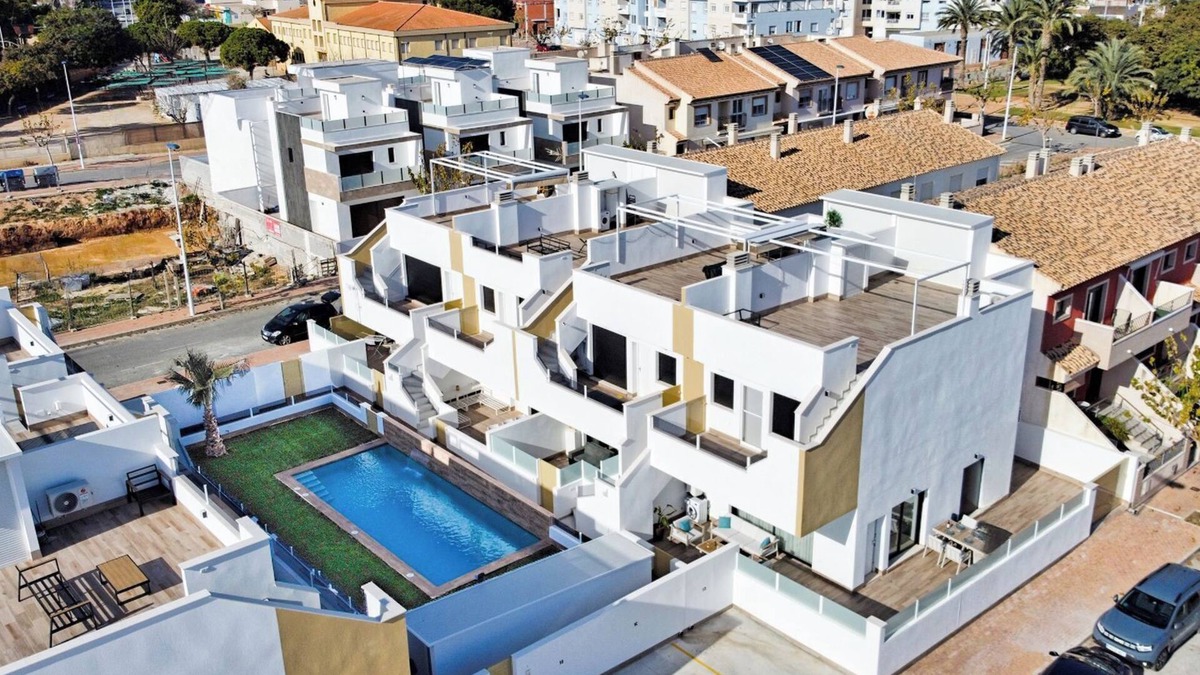 Los Imbernones Apartment | Top location! Stylish & sunny corner apartment near beach, nature & conviviality