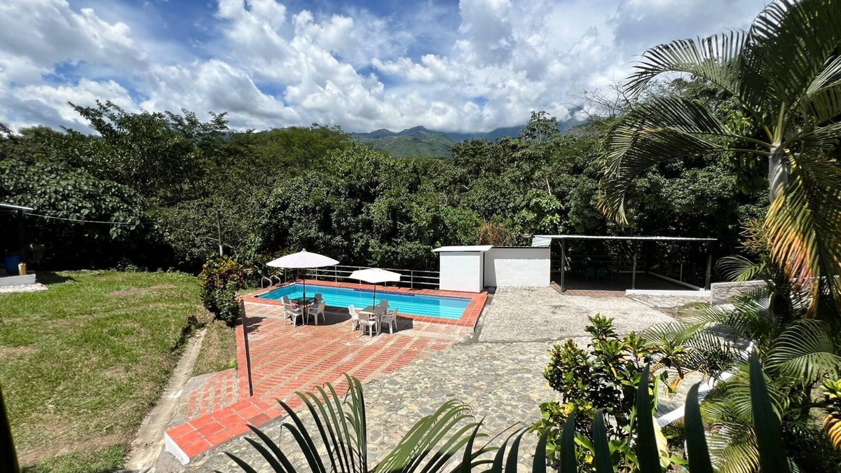 San Jeronimo House | Top Location Finca in San Jerónimo: Pvt Pool, Starlink, Quebrada, Nr Tamarindos