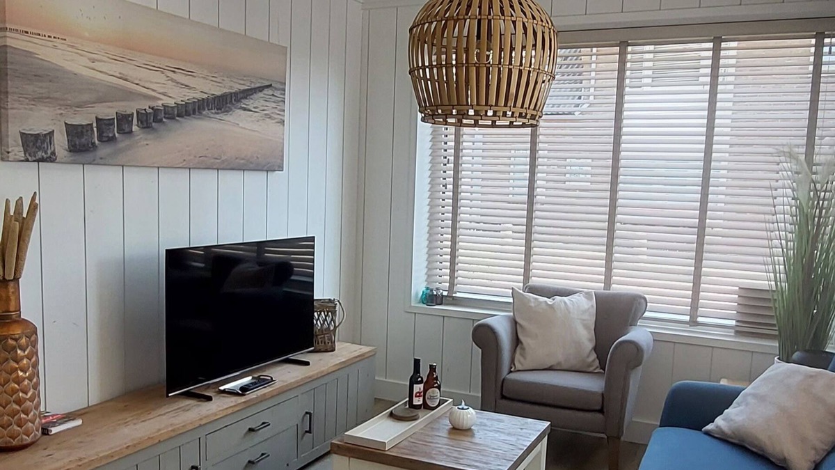 Egmond aan Zee Apartment | Top location! Next to the lighthouse, beach 50m SAND