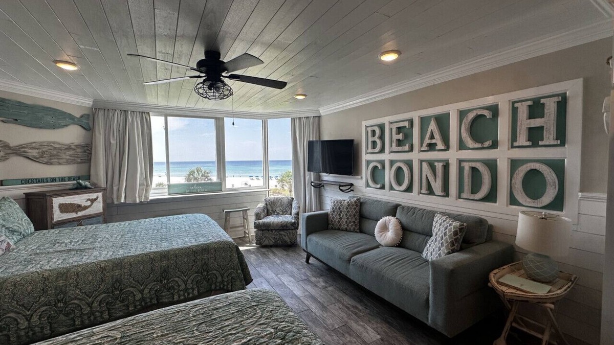Panama City Beach Apartment | Top of the Gulf 317 - Beach Front Resort - Ocean View Studio Condo
