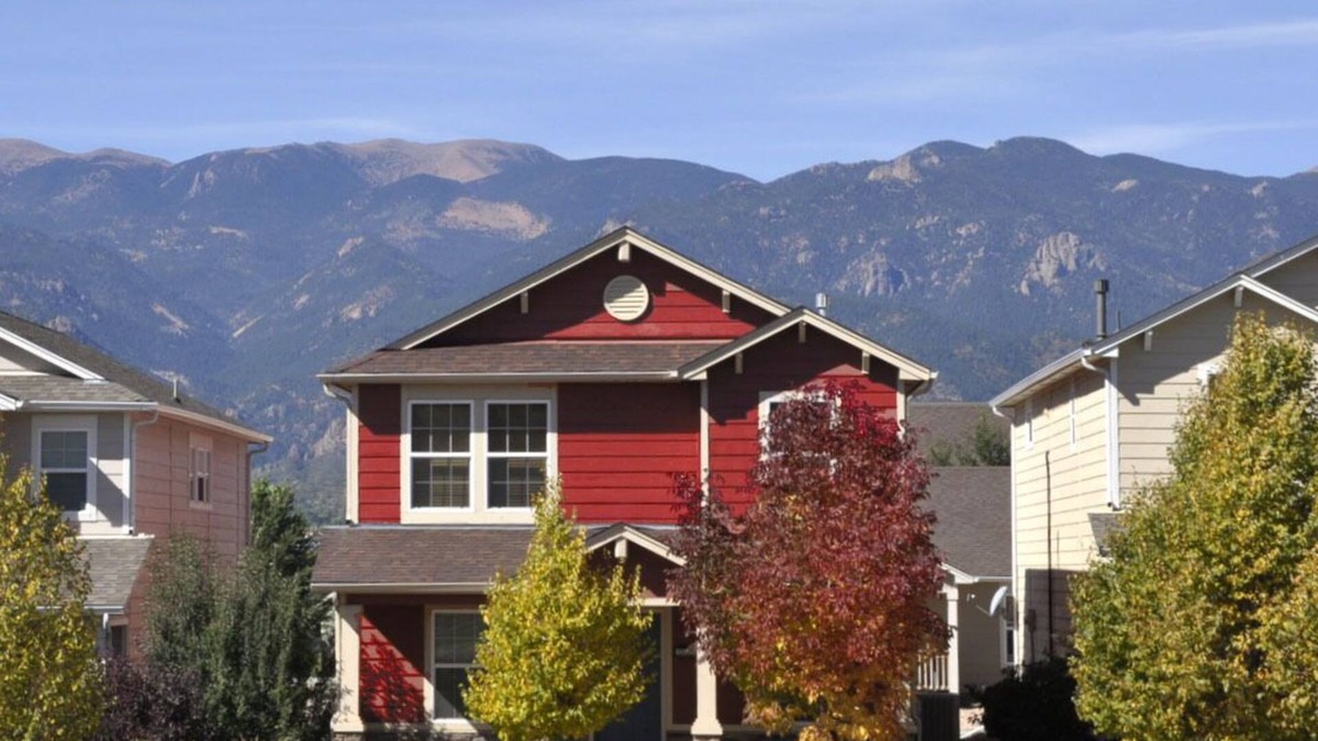 Southeast Colorado Springs House | Top-Rated for Families – Park, Toys, Game Room, Garage, A/C + Comfy Movie Loft