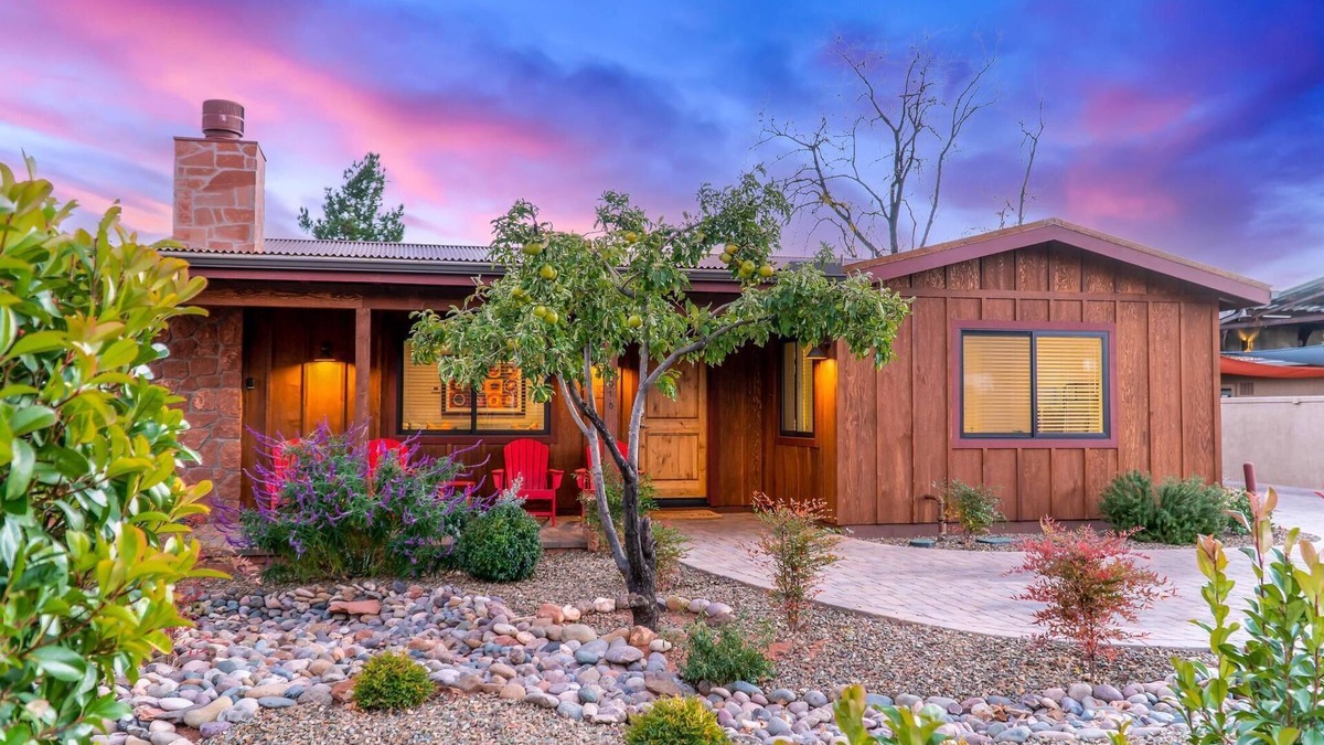 Uptown Sedona House | Top rated property by guests! Walking distance to all Uptown Sedona amenities.