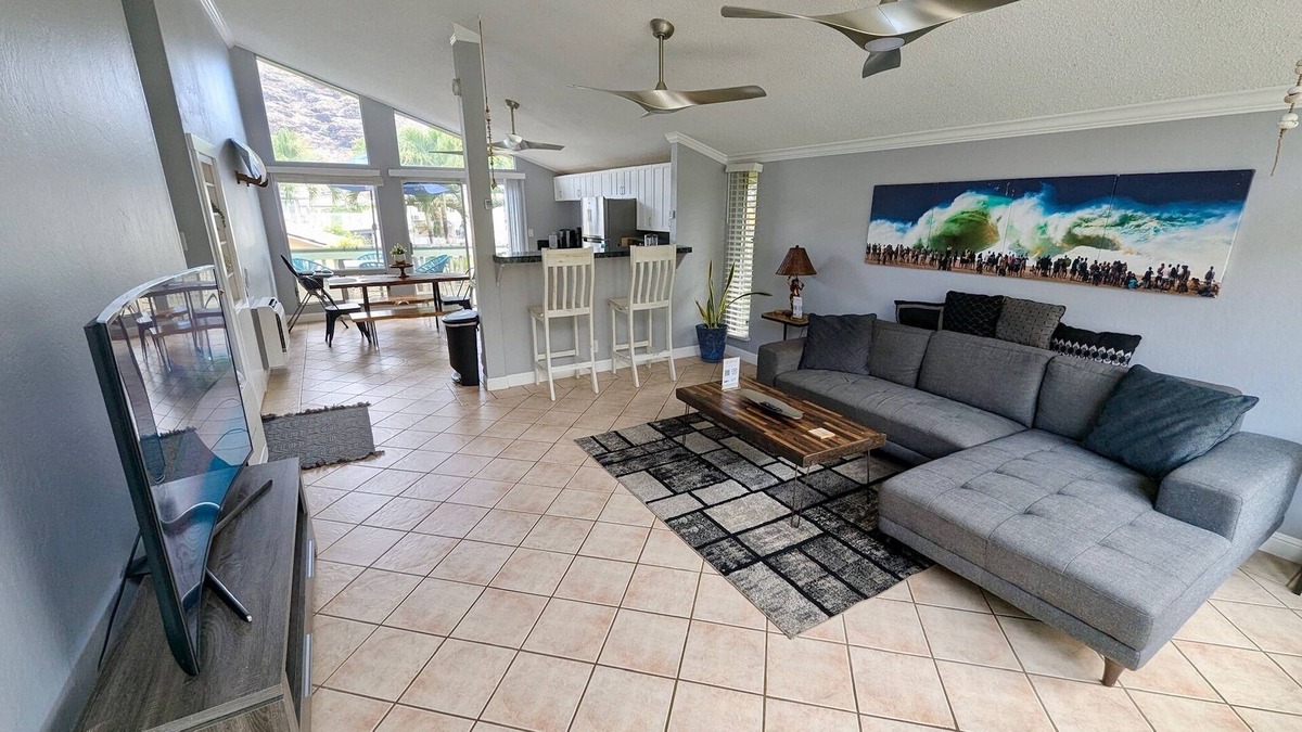 Waianae House | @Top Spots - 2-Min Drive to Beach!