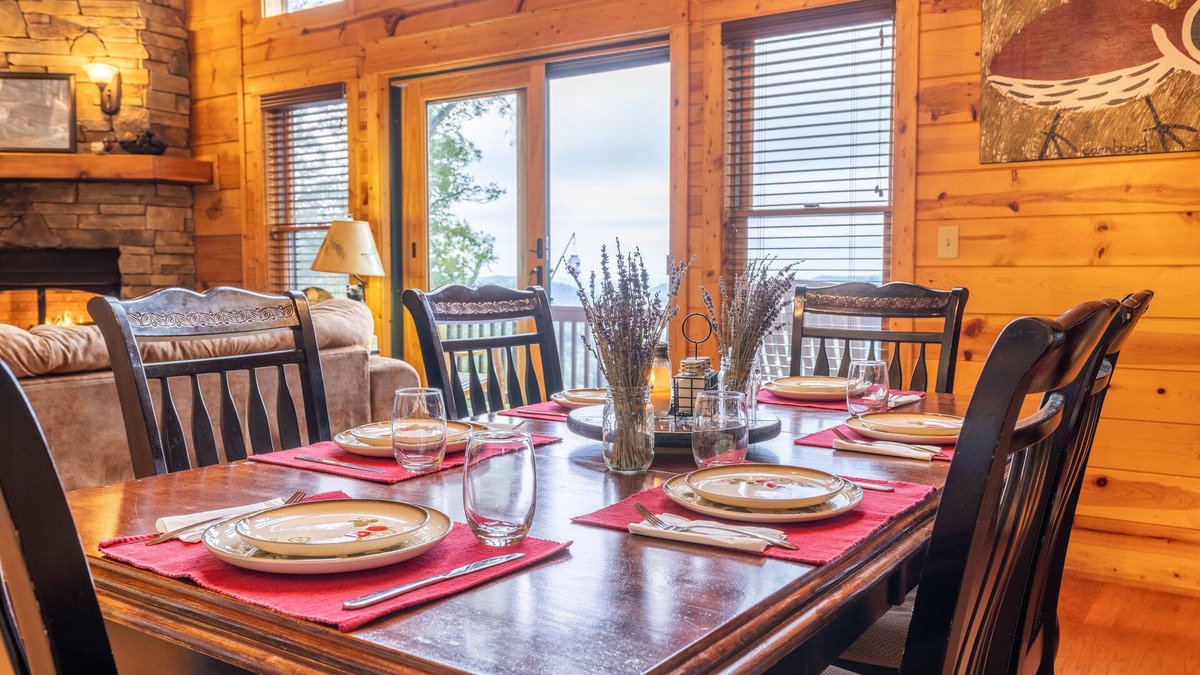 Wolf Laurel Cabin | Top view on the mountain!~Sunsets & luxury for 10~Hatley Pointe ski-in/ski-out~