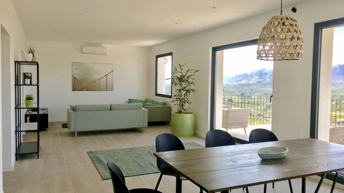 Pedreguer Villa | Top villa with sea view