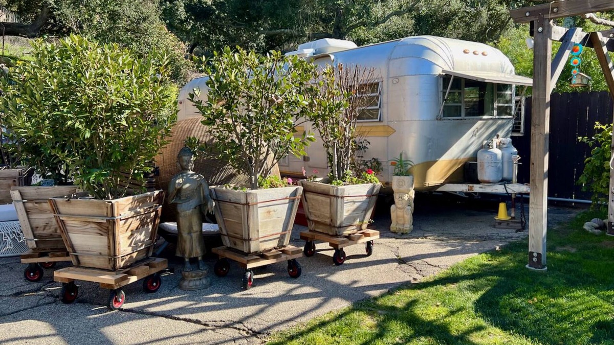 Topanga House | Topanga Dreaming 1969 Original StreamLine