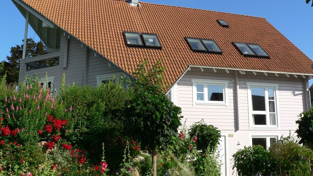 Hemmelsdorf Apartment | TOPP 2-room Apartment close to the lake and sea, quiet, comfortable, bright with terrace