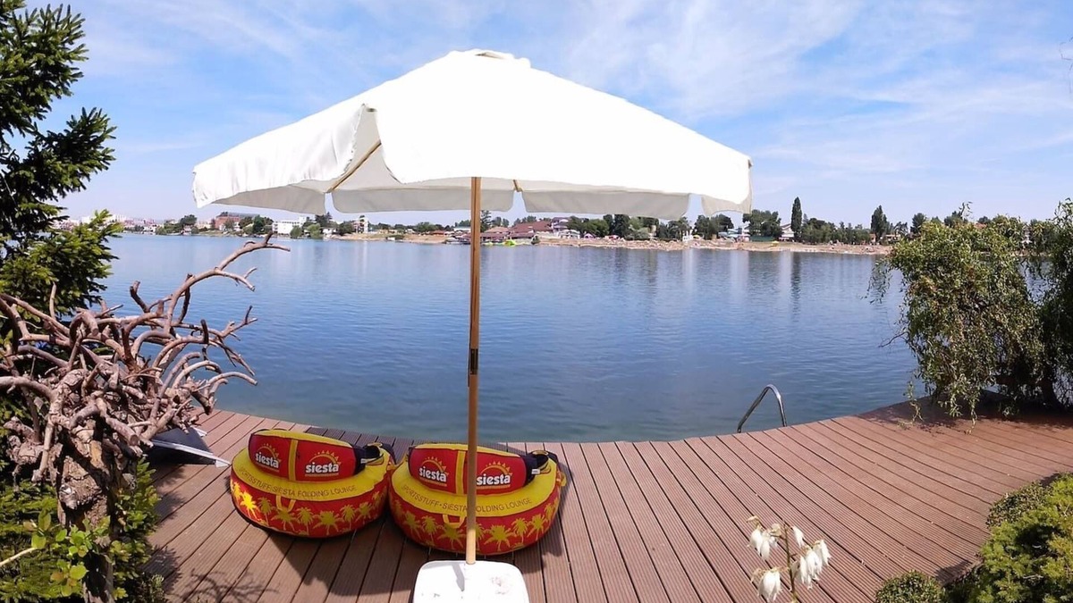 Senec Cabin | TopSenec - Lakeside Home, private lakeside villa, private jetty, sauna, fishing
