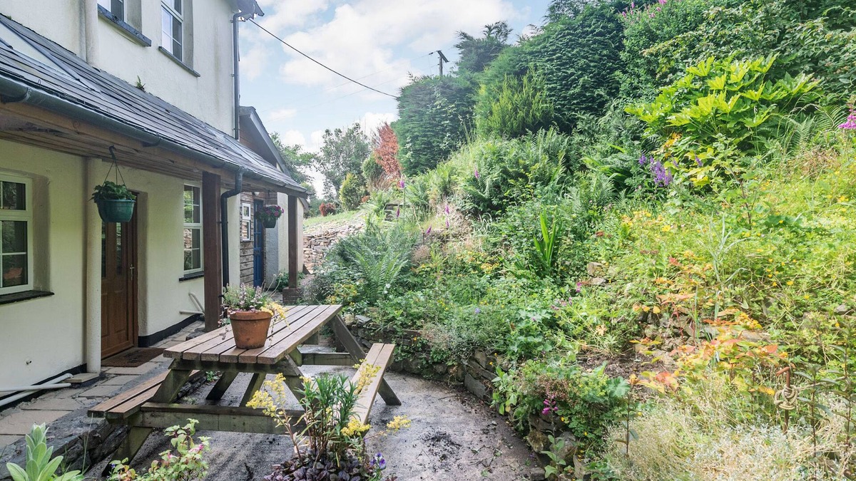 Okehampton Cottage | Tor View @ Fourwinds