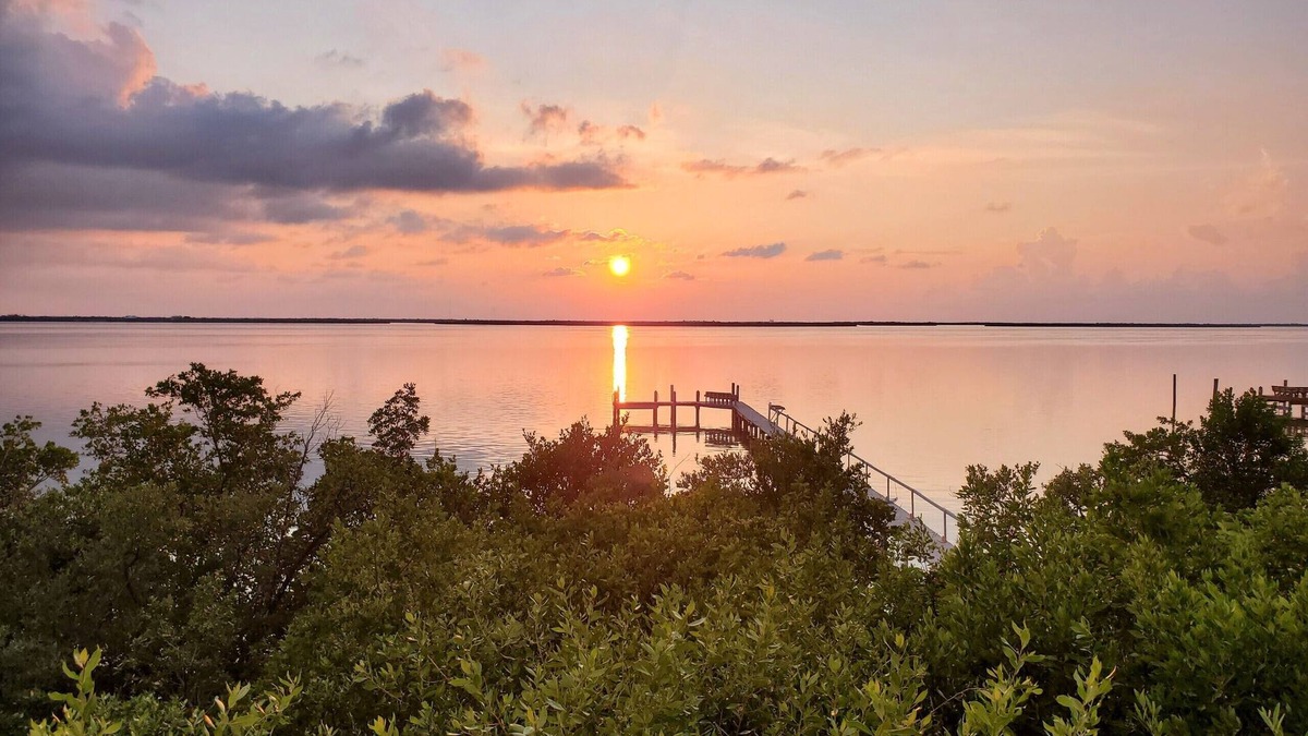 Lower Keys House | Torchview Lookout- Secluded Waterfront Retreat With 240’ Dock On Niles Channel