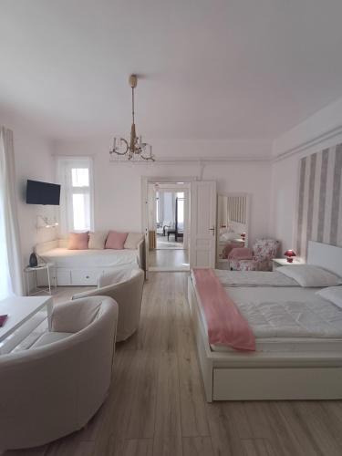 Hajdunanas House | Tornácos Vendégház