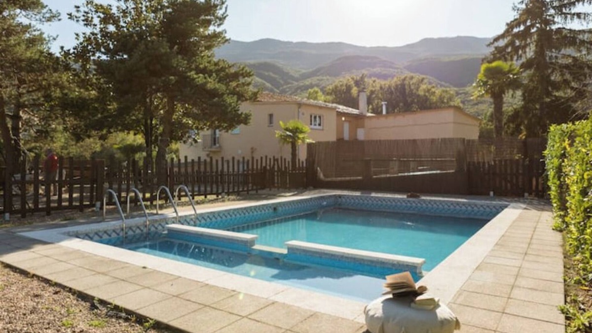 Les Planes d'Hostoles Apartment | TORNERIA CAN SIDRO - APARTMENT WITH SWIMMING POOL - LES PLANES D ́H-GIRONA- CAT