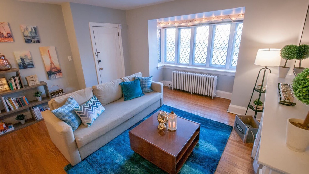 Lawrence Park South House | Toronto Midtown Cozy - Sleeps 6 with private parking
