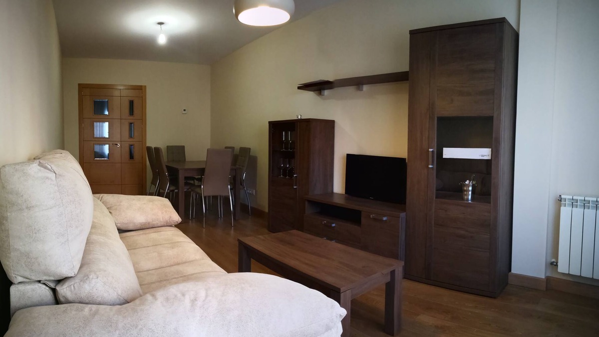 Arenas de San Pedro Condo | Torre de Gredos Apartments