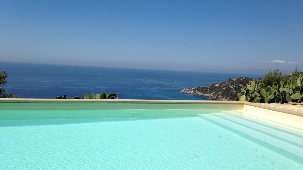 Villaggio delle Mimose Villa | Torre delle Stelle, private sea view villa - sunny aspect and large pool - sleep