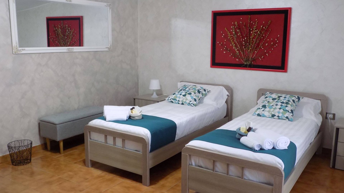 Atella Bed & Breakfast | TORRE SERENA B&B - Serene Room -