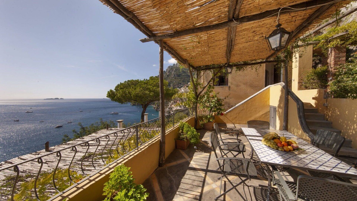 Montepertuso Villa | Torre Sponda - Cisterna Piccola, Private Beach