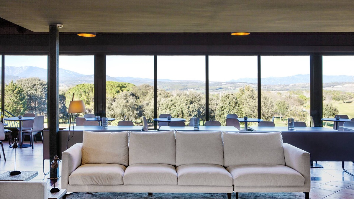 Navata Apartment | Torremirona Aparthotel Vila Birdie