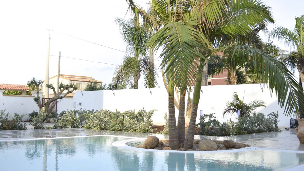 Mazara del Vallo Apartment | TORTUGA2 APARTMENT WITH SHARED POOL USABLE AT NIGHT