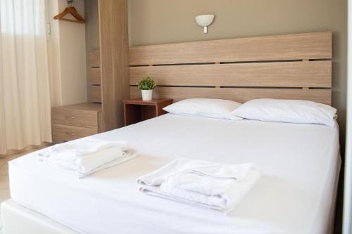 Kymi-Aliveri Hotel | Tota Marinou