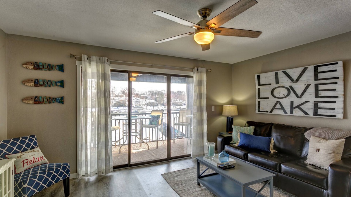 Osage Beach Condo | Totally Remodeled 1-Bedroom Condo with Fantastic Views with No Steps!