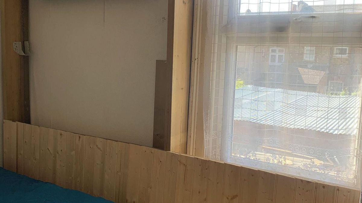 Tottenham Hale Apartment | Tottenham Hale Station 3 BED Flat -sleeps 10 Ideal Shop & Sports Stadium Stays