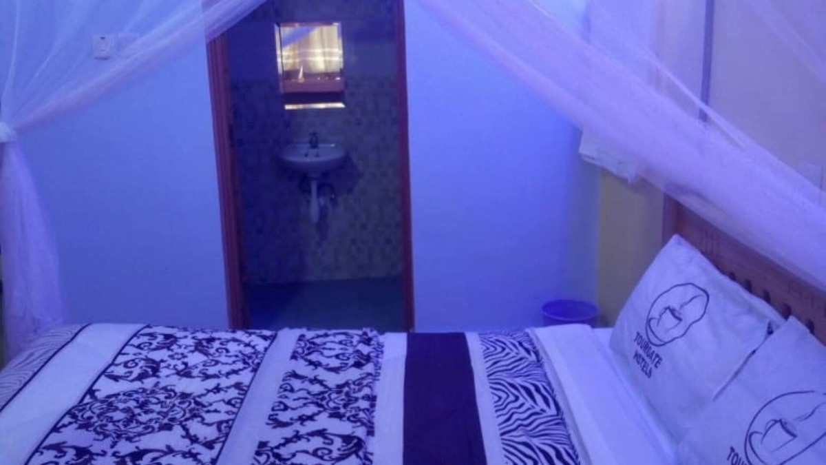 Naro Moru Hotel | Tourgate Hotel