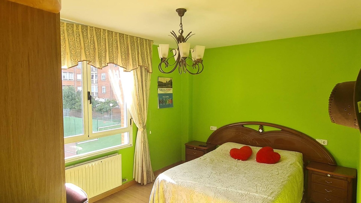 Leon Apartment | TOURIST RENTALFELICIA