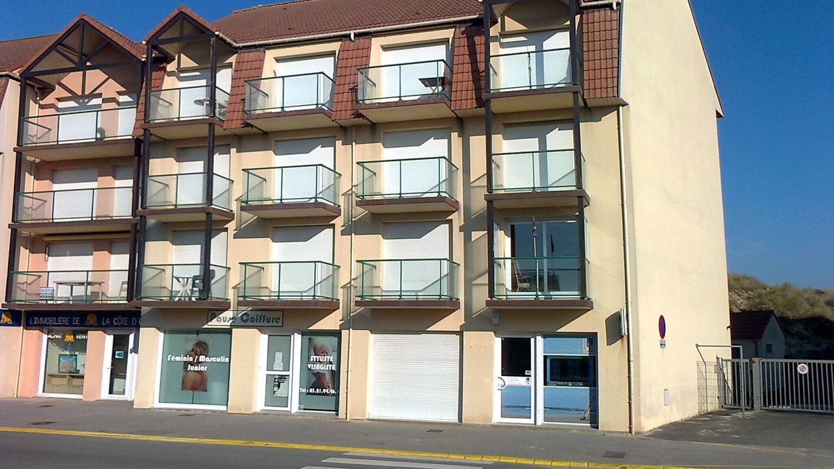 Sainte-Cecile-Plage Apartment | Tourist apartment by the sea, Private parking, South facing balcony sea view
