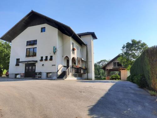 Vodice House | Tourist Farm Lavrič