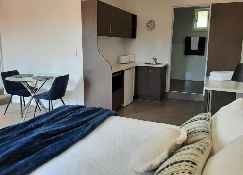 East Toowoomba Apartment | Tourist Road - Studio Unit - East Toowoomba