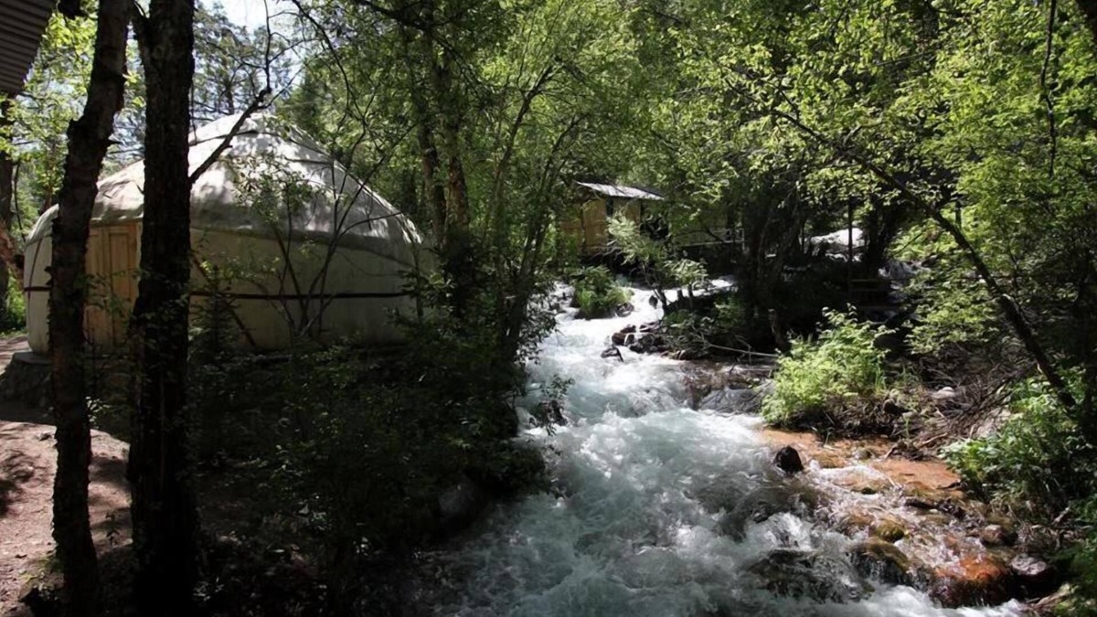 Kyrgyzstan Cabin | Touristic Complex Chychkan