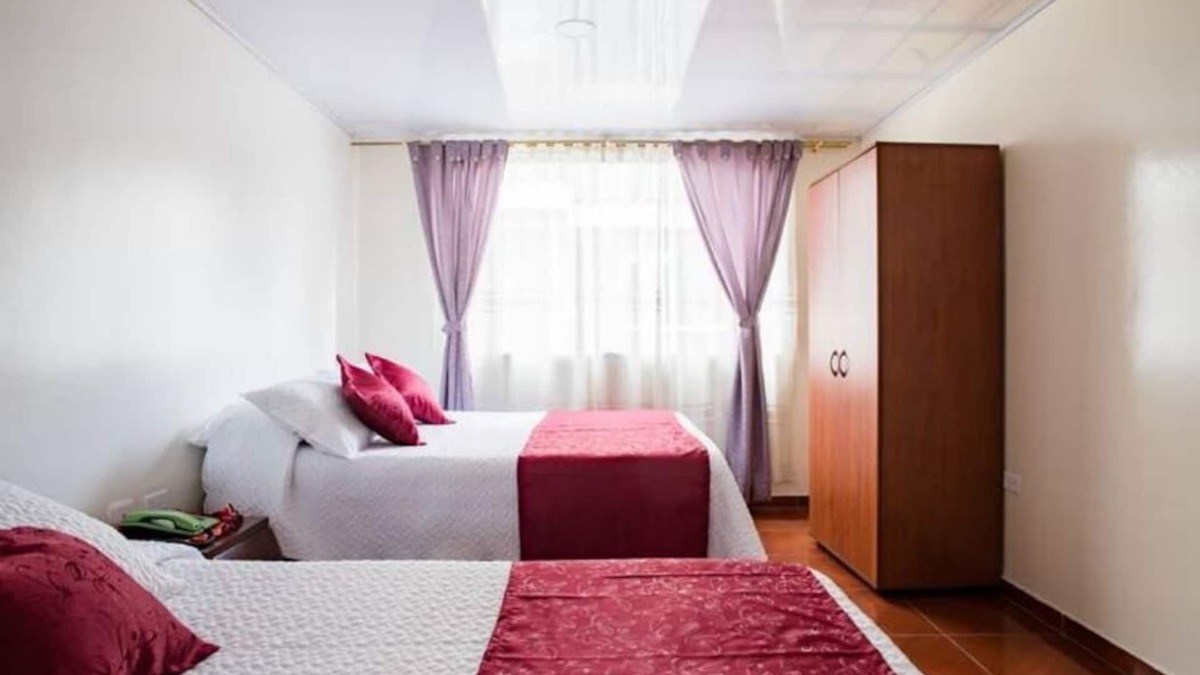 Campin House | TOURISTIC HOUSE B&B-SU HOGAR LEJOS DE CASA