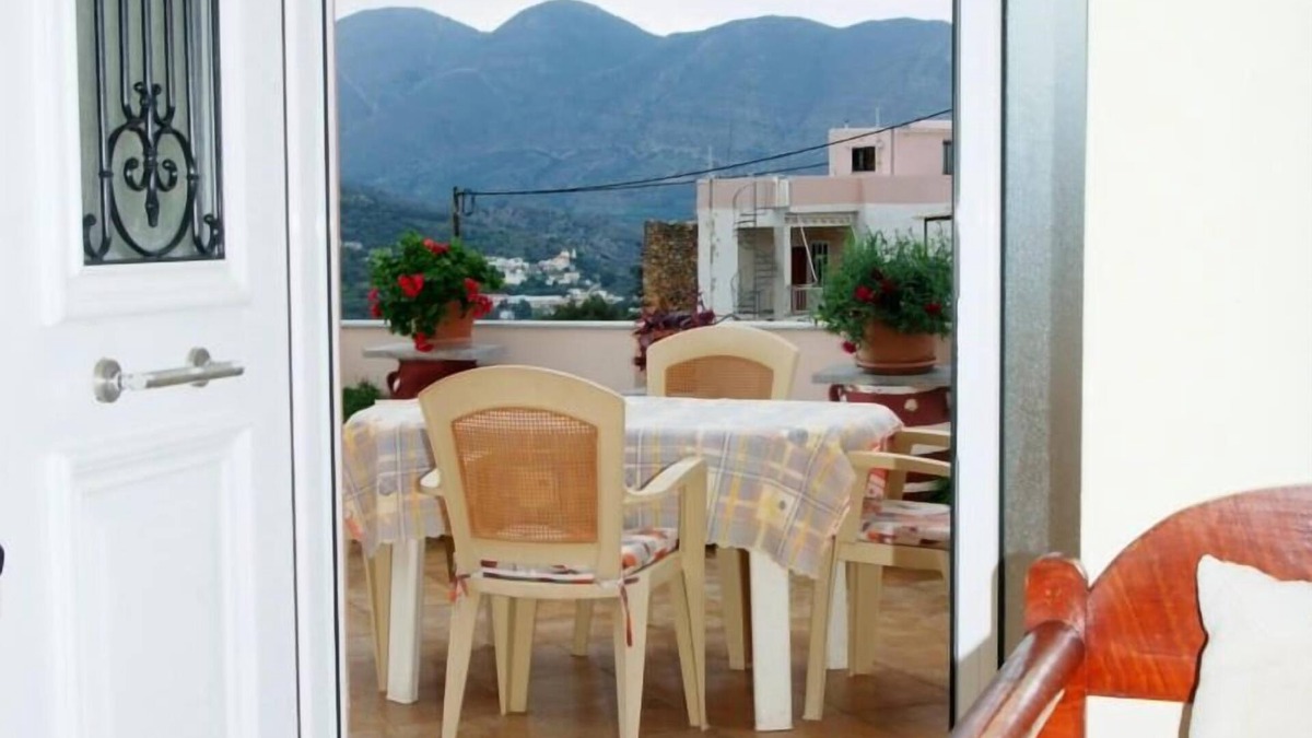Tourloti House | Tourloti Village House