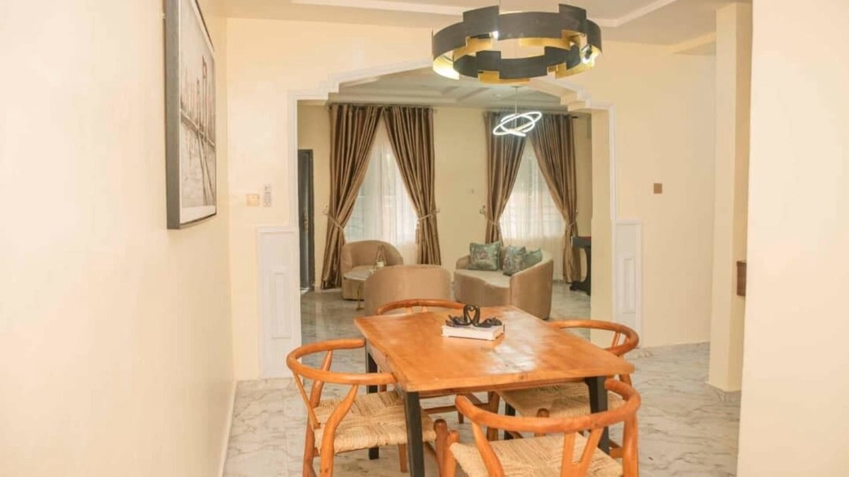 Ikeja Apartment | Tourmaline- Cozy 2-bedroom apartment in serene Lagos with AC