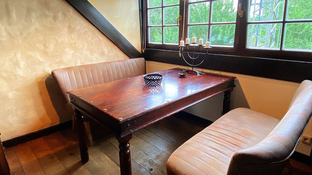 Leppersdorf Other | Tower room vacation apartment in the Romanesque house of the manor near Radeberg
