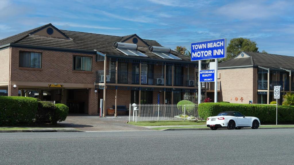 Port Macquarie Hotel | Town Beach Motor Inn Port Macquarie