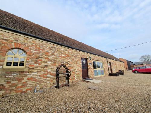 Ivinghoe House | Town End