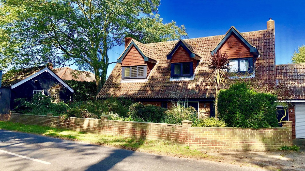 Orford Cottage | TOWN FARM HOUSE, ORFORD, pet friendly, with open fire in Orford