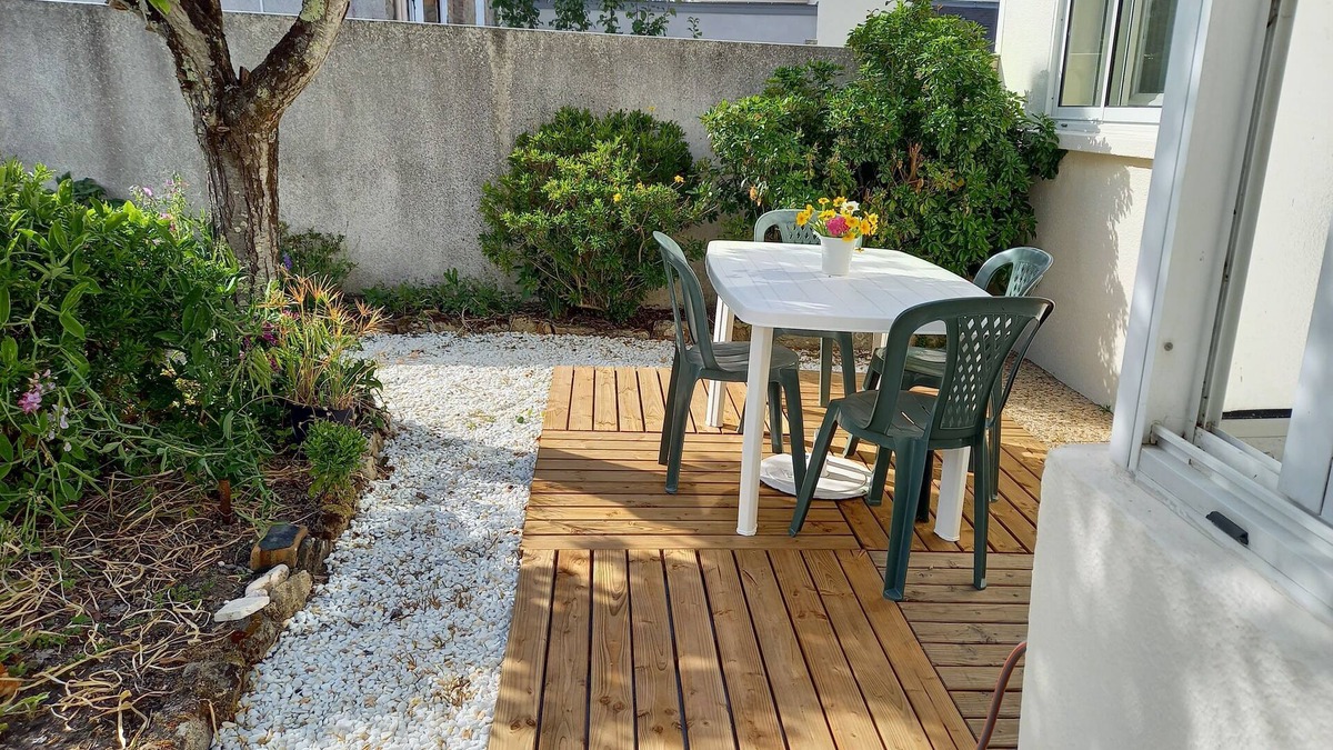Le Croisic House | Town house 200m from all amenities, center, port, train station, park.
