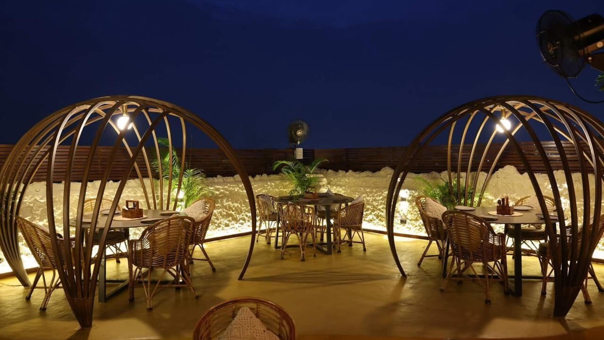 Patel Nagar Hotel | Town Pallace Inn