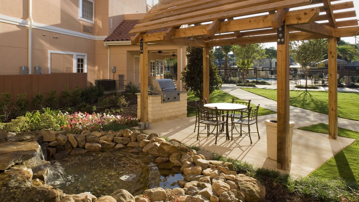 Shearer Hills - Ridgeview Hotel | TownePlace Suites by Marriott San Antonio Airport