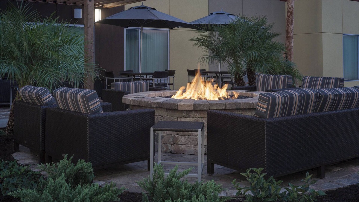 Titusville Hotel | TownePlace Suites by Marriott Titusville Kennedy Space Center