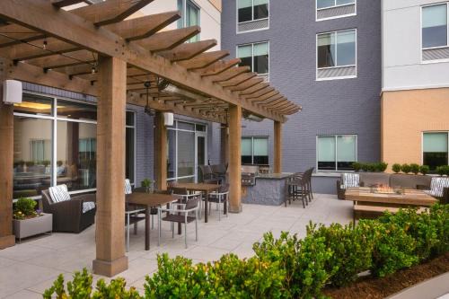 Buechel Hotel | Towneplace Suites By Marriott Louisville Northeast